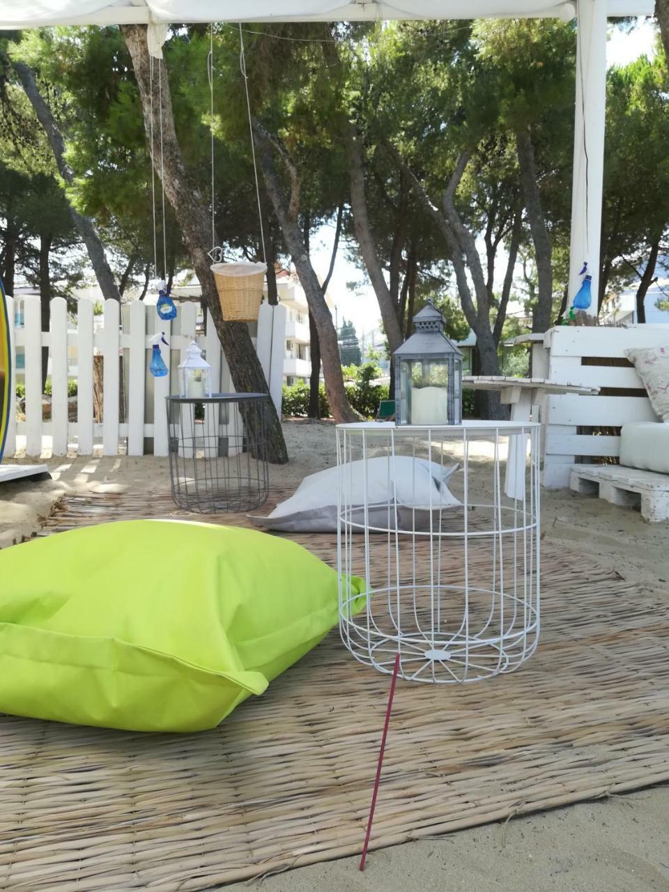 Hotel Petit Silvi Marina Eksteriør bilde