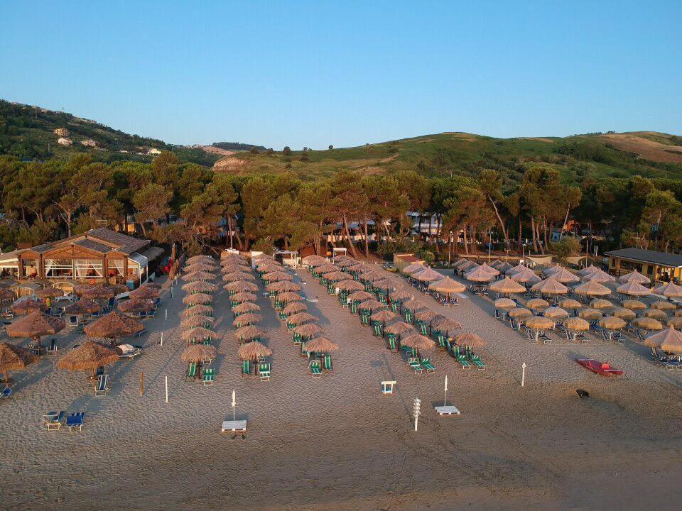 Hotel Petit Silvi Marina Eksteriør bilde